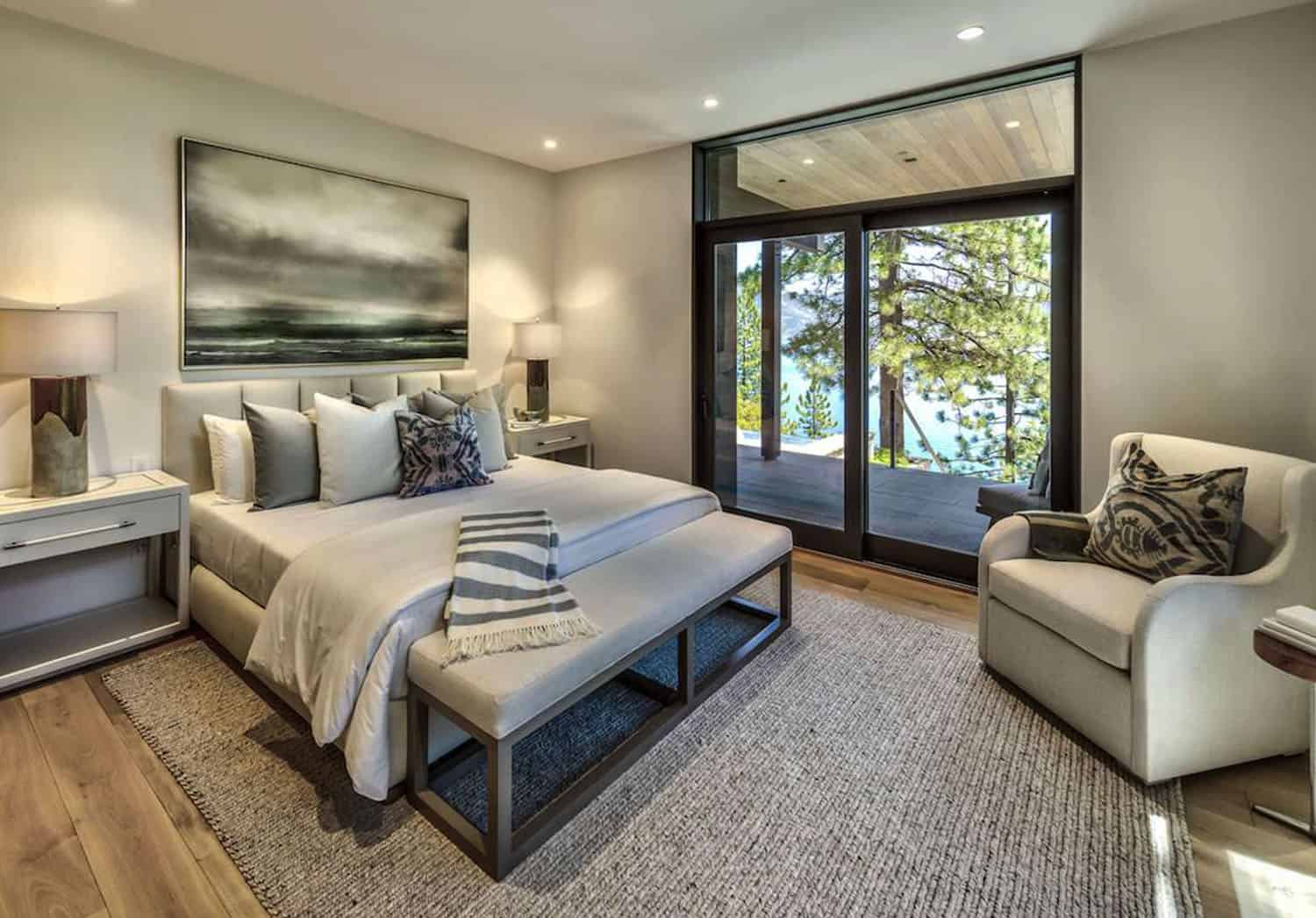 luxury-lakefront-mountain-bedroom