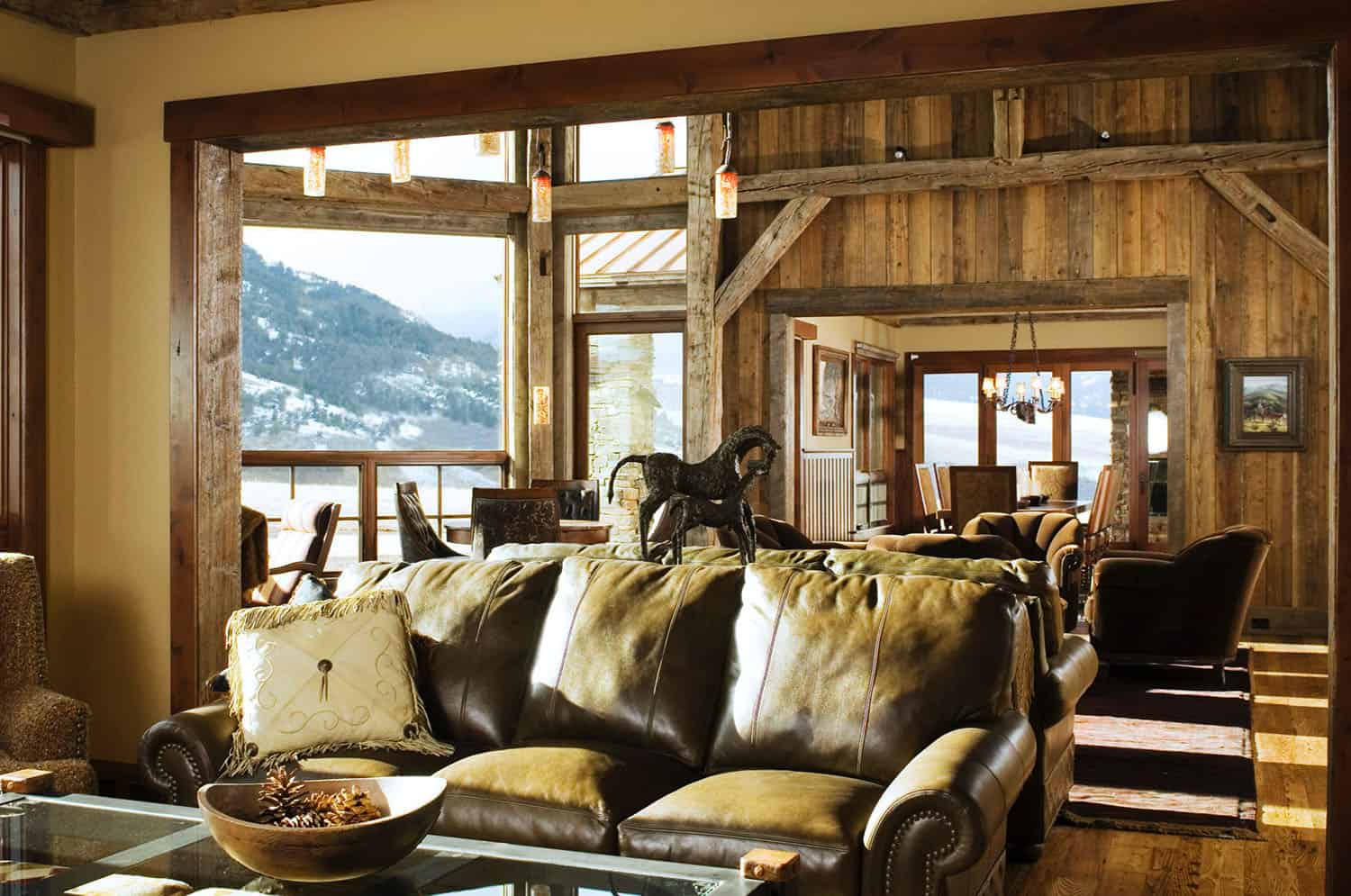 rustic-family-room