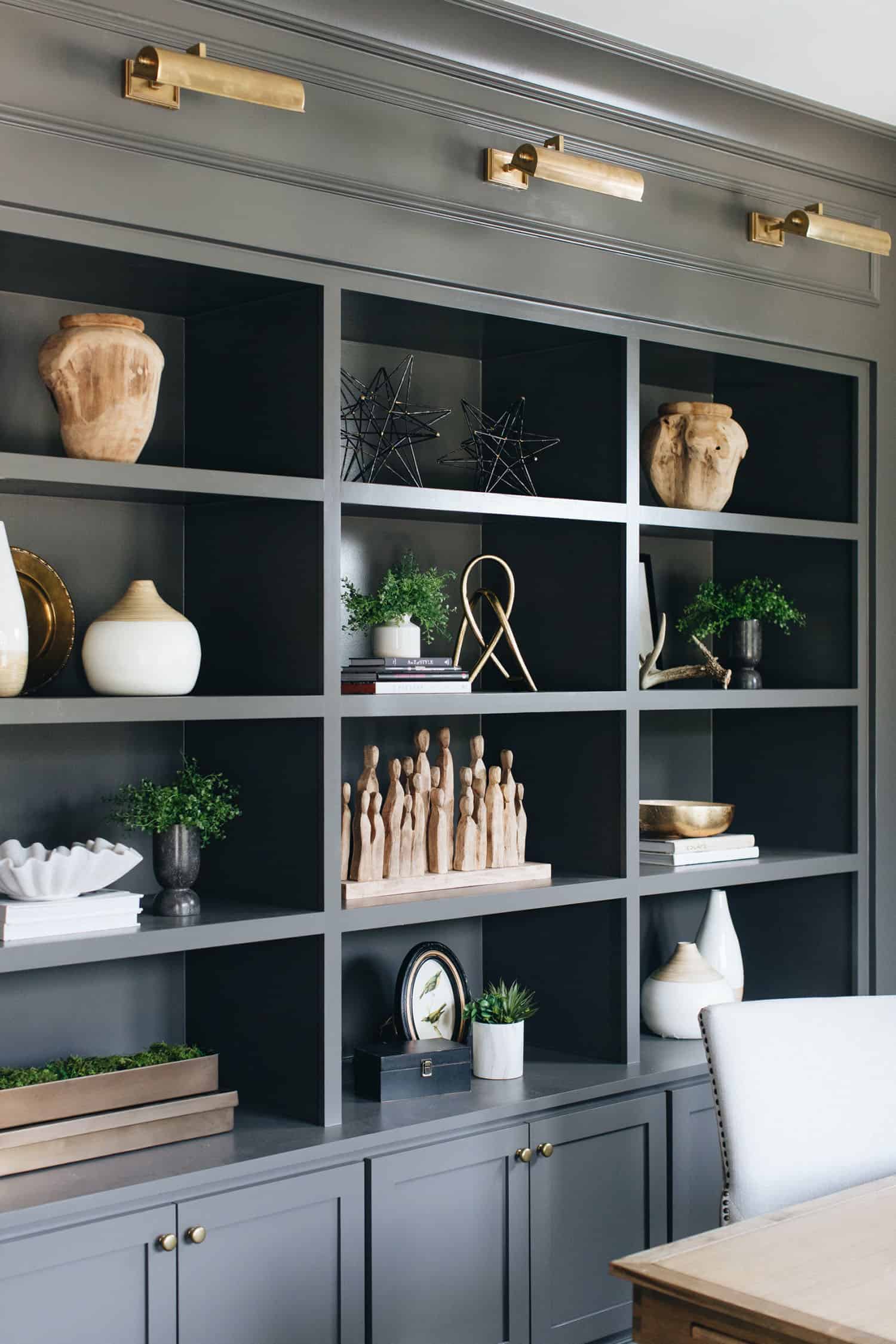 transitional-home-office-book-shelf