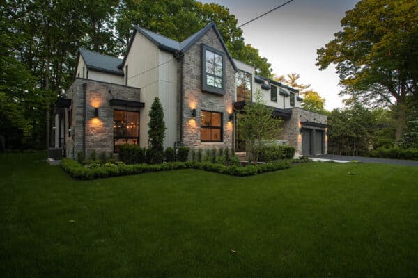 featured posts image for A modern farmhouse with a contemporary minimalist interior in Canada