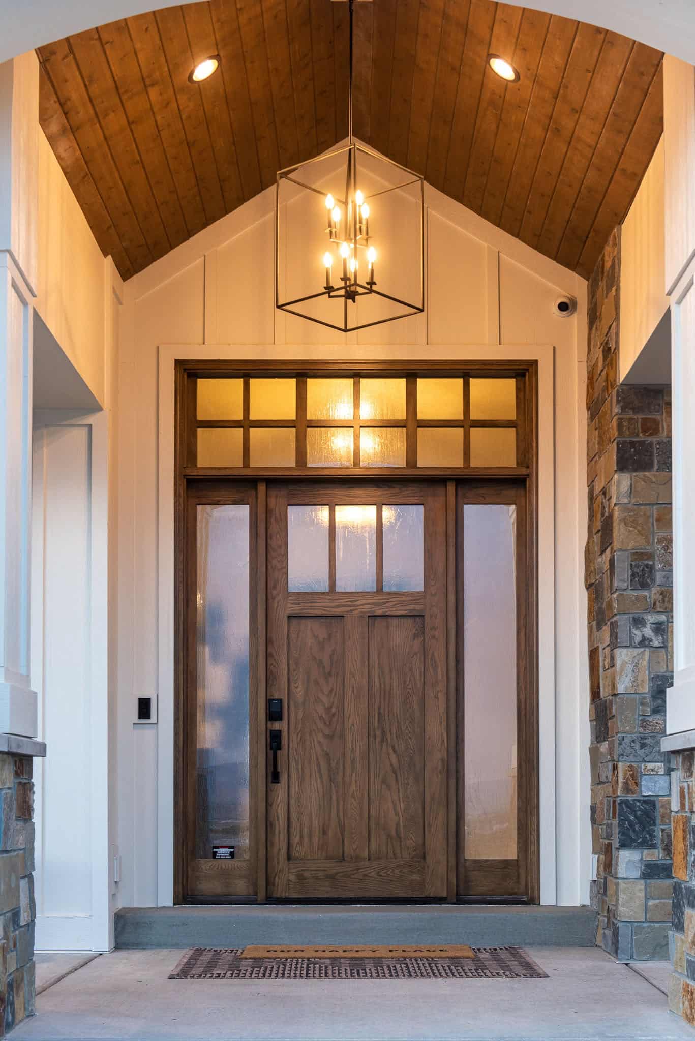modern-farmhouse-style-entry