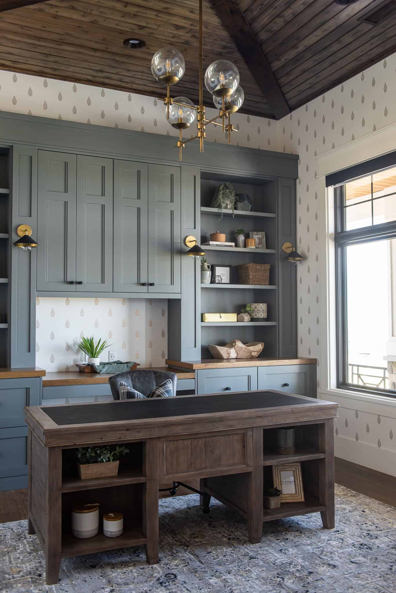 modern-farmhouse-style-home-office