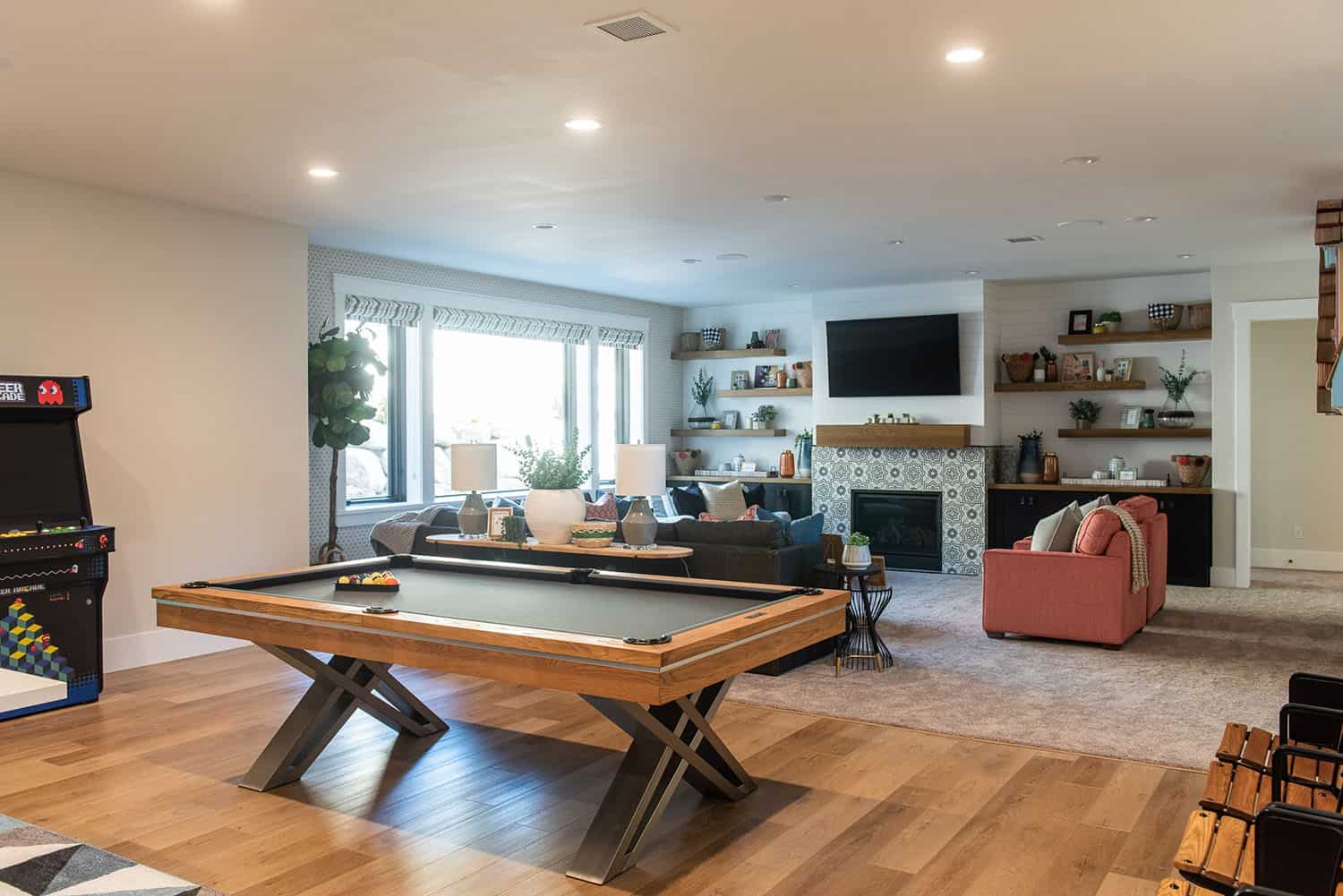 modern-farmhouse-style-family-room