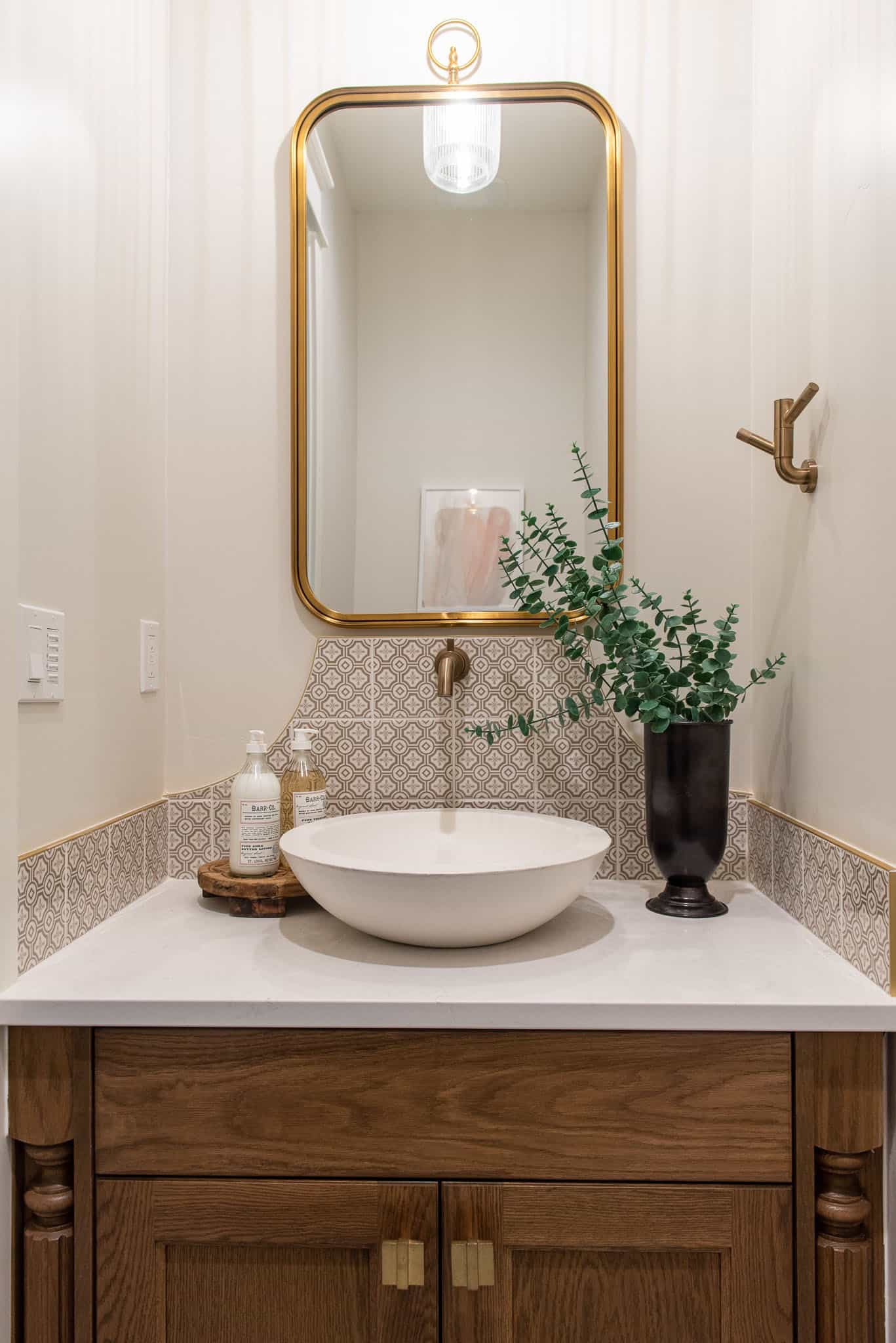 modern-farmhouse-style-powder-room