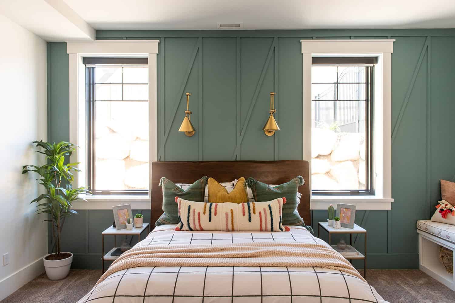 modern-farmhouse-style-bedroom