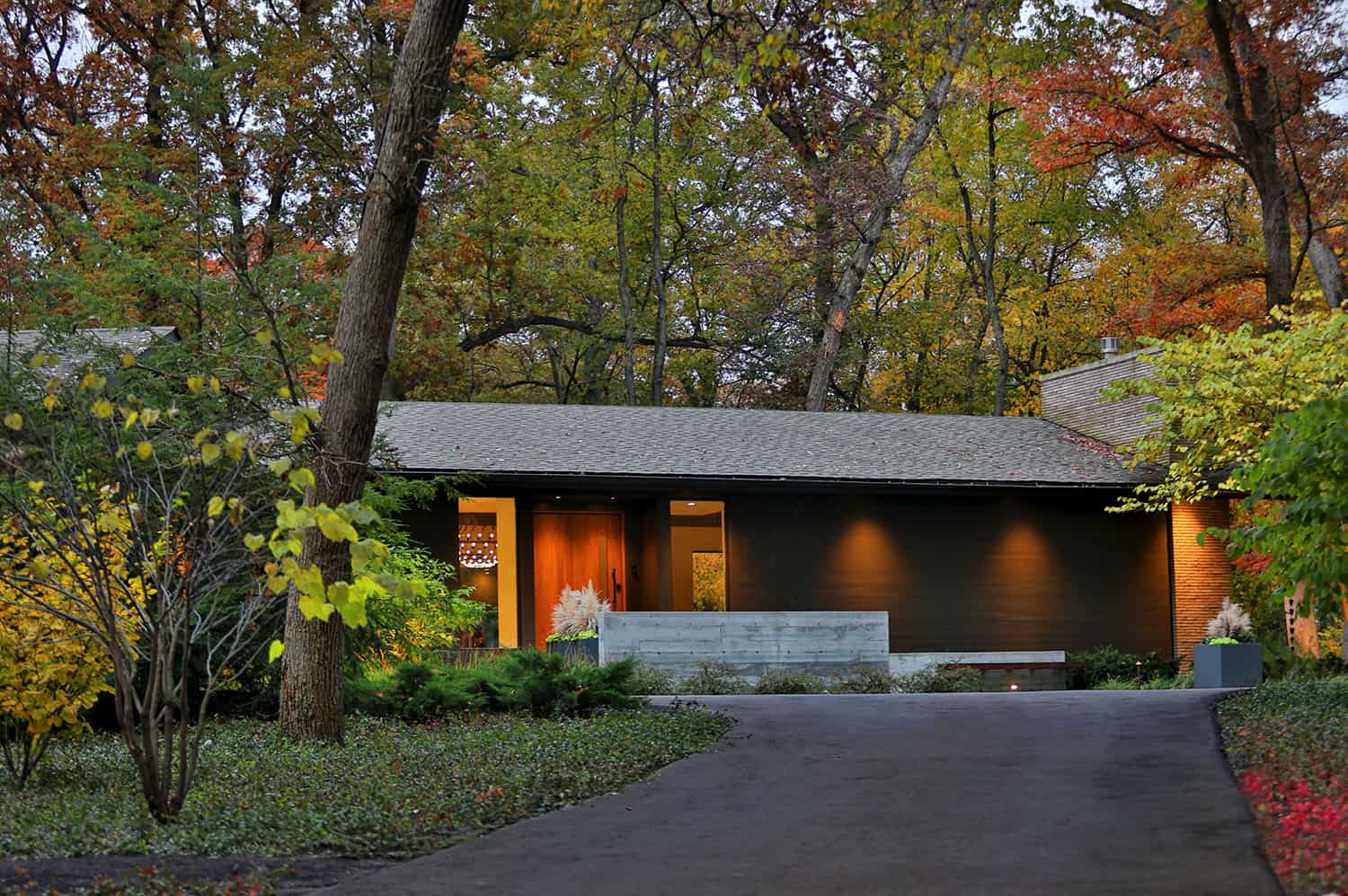 midcentury-modern-exterior