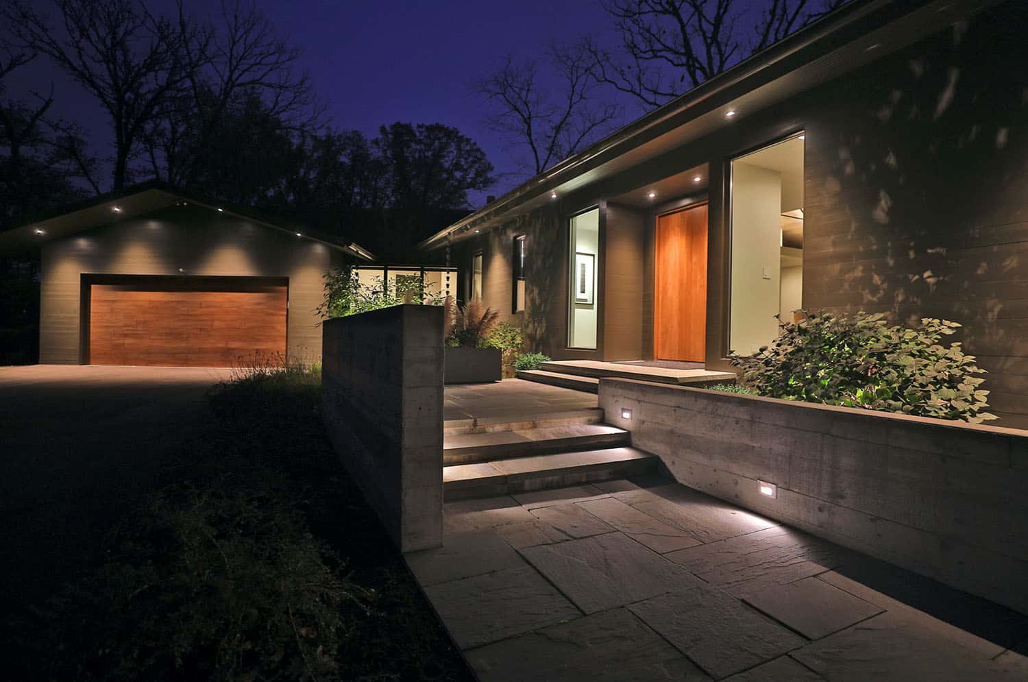 midcentury-modern-exterior