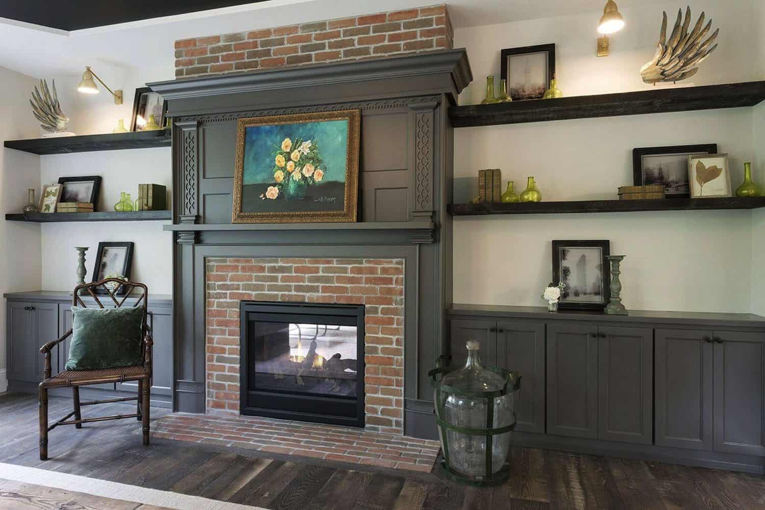 transitional-living-room-fireplace