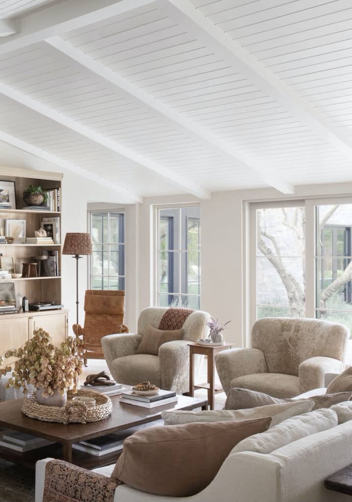 West Coast style meets modern farmhouse in this unforgettable LA home