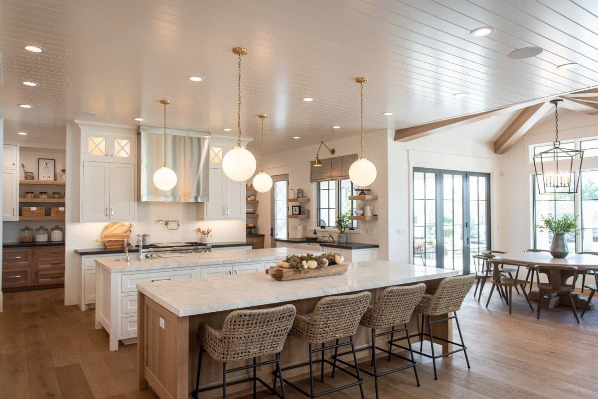 modern-farmhouse-kitchen