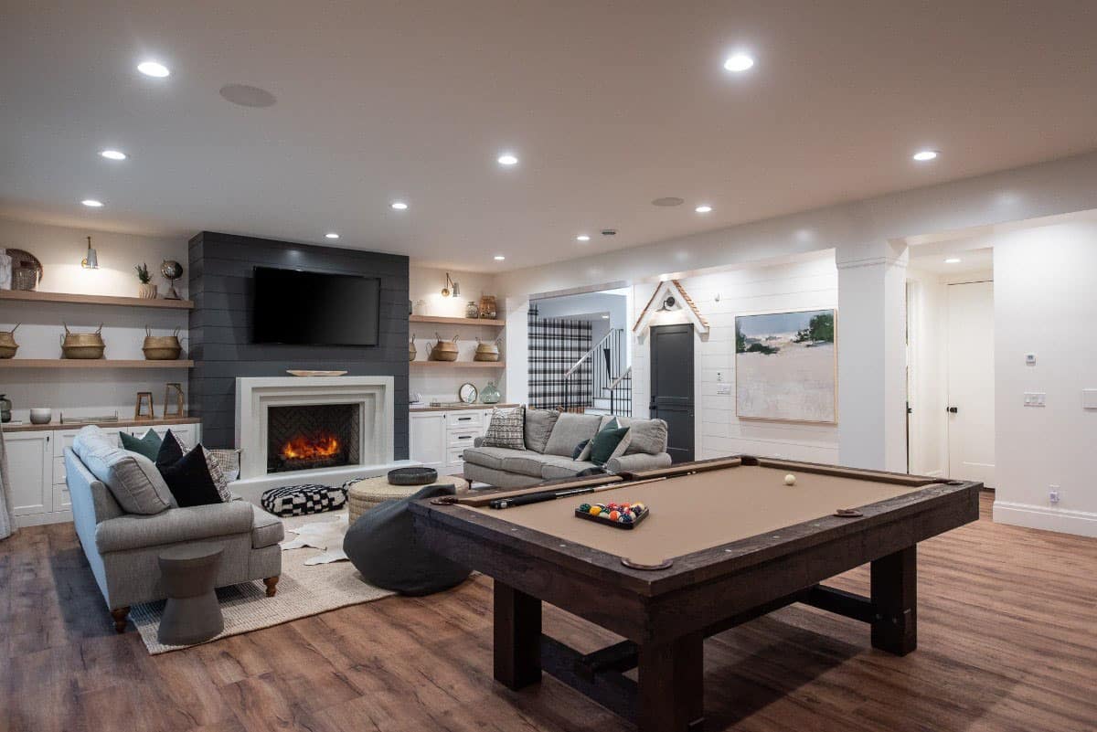 modern-farmhouse-game-room