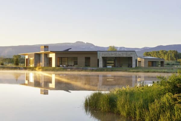 featured posts image for Impressive modern rustic ranch house with panoramic views of the Tetons