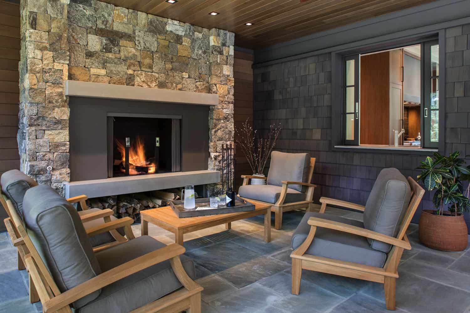 transitional-patio