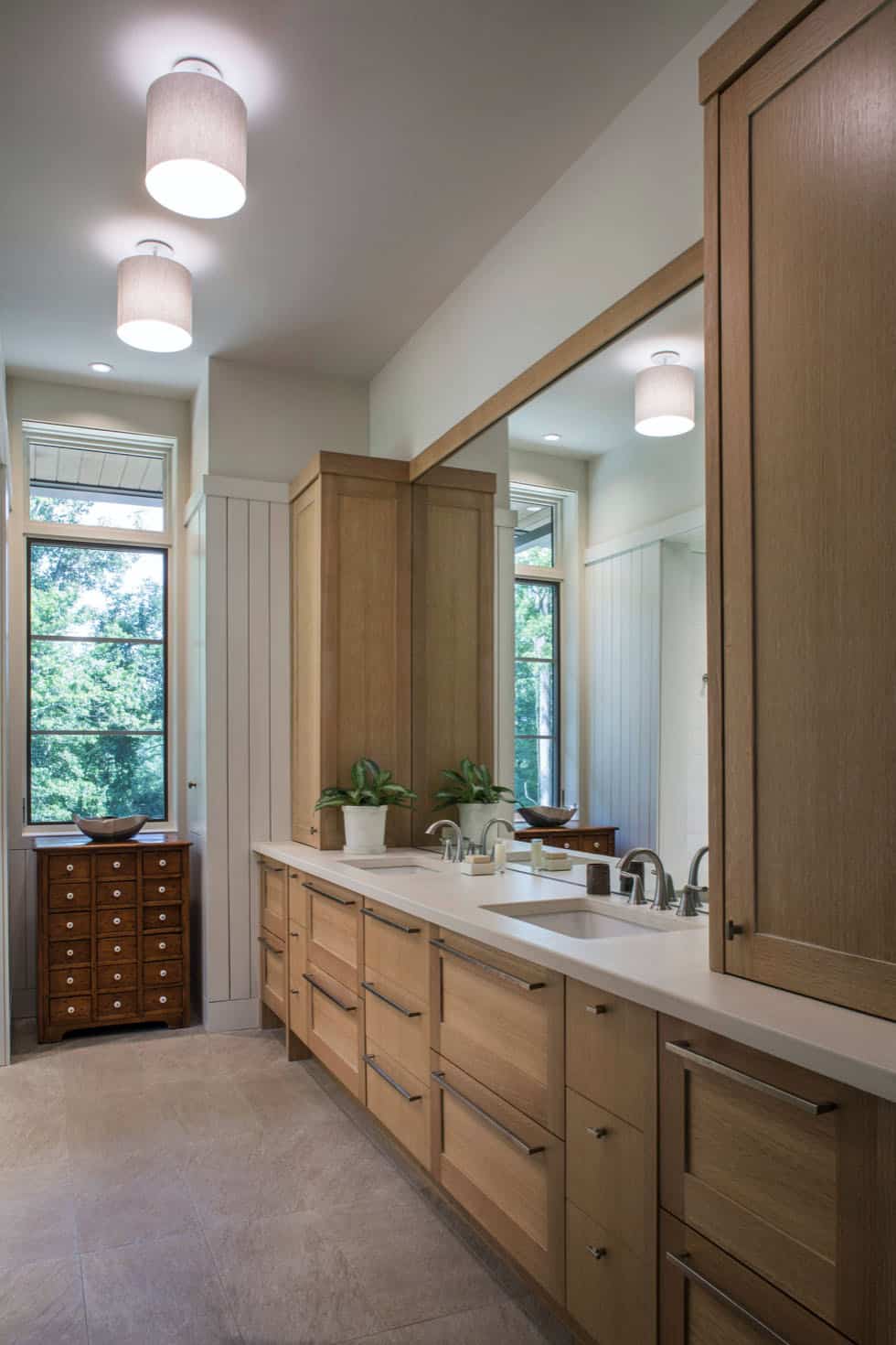 transitional-bathroom