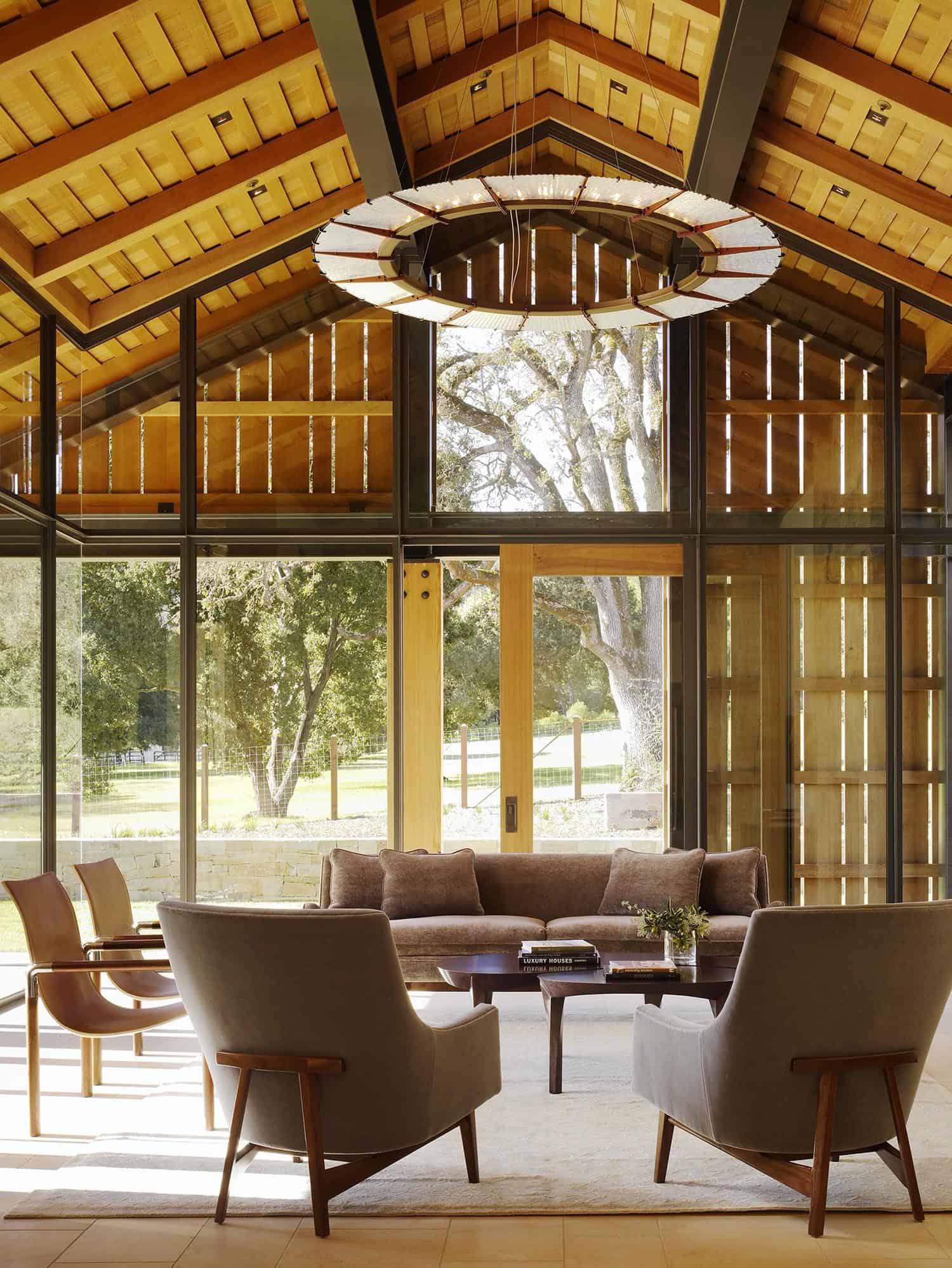 farmhouse-sunroom