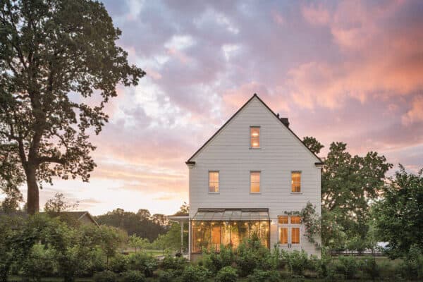 featured posts image for Inside an interior designer’s classic American farmhouse on Sauvie Island