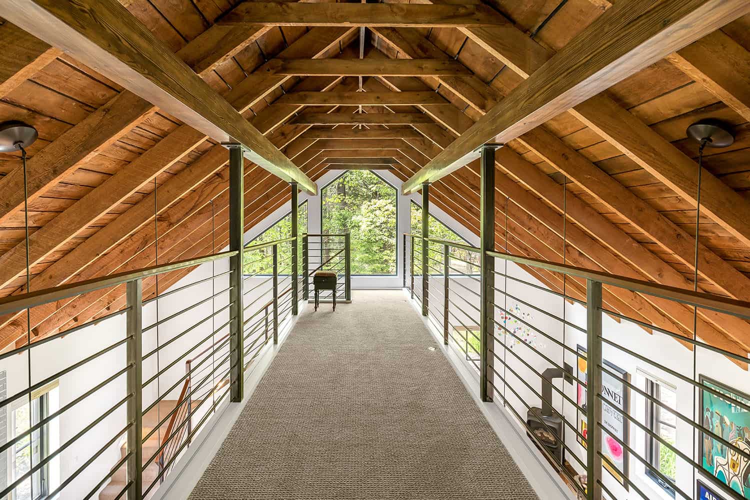 barn-home-hall