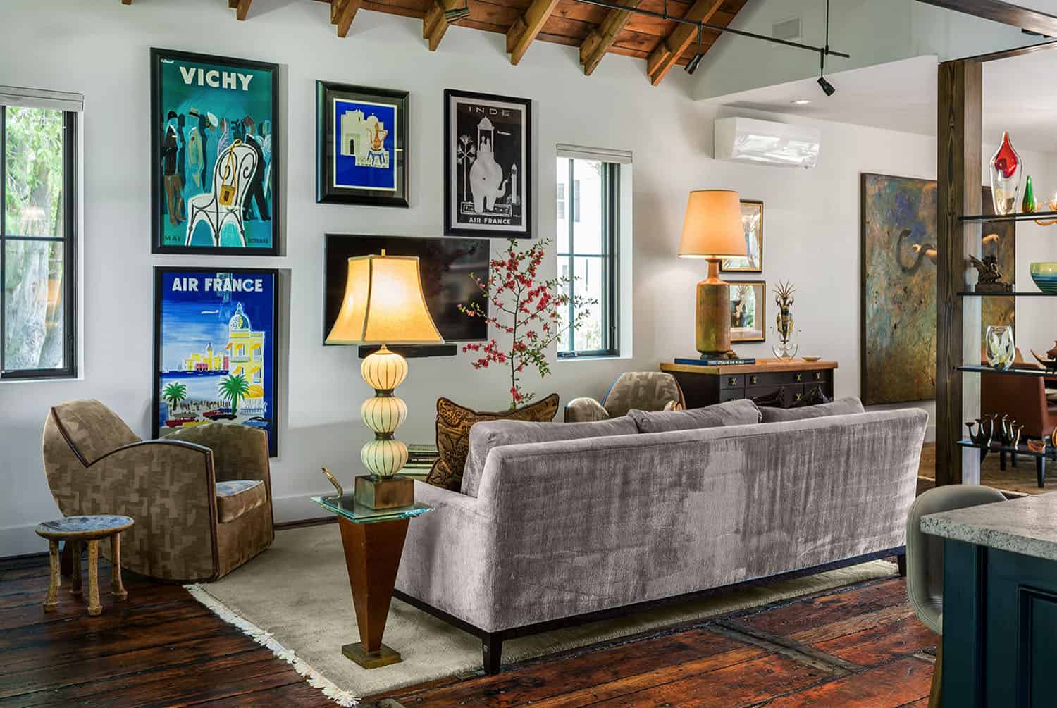 barn-home-living-room