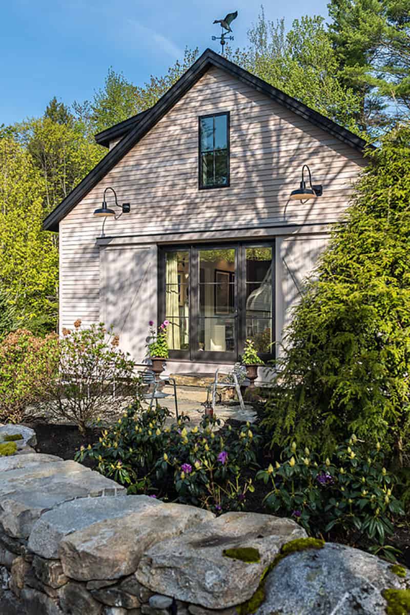 barn-home-exterior