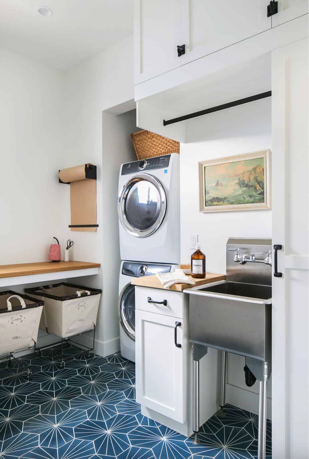 boho-chic-laundry-room