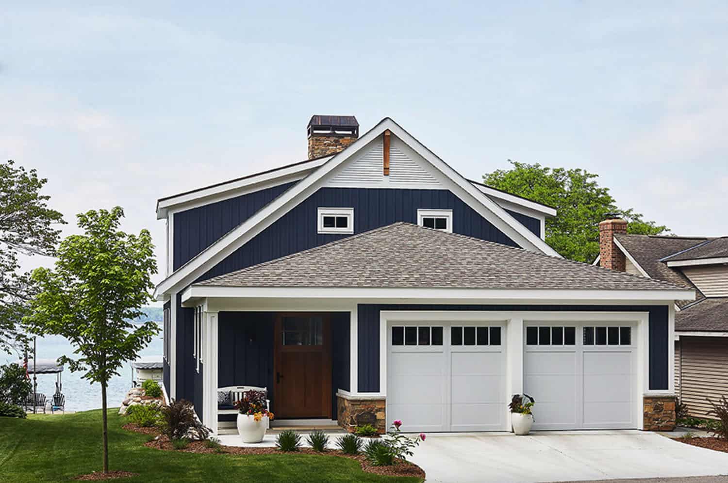 cozy-lake-cottage-exterior