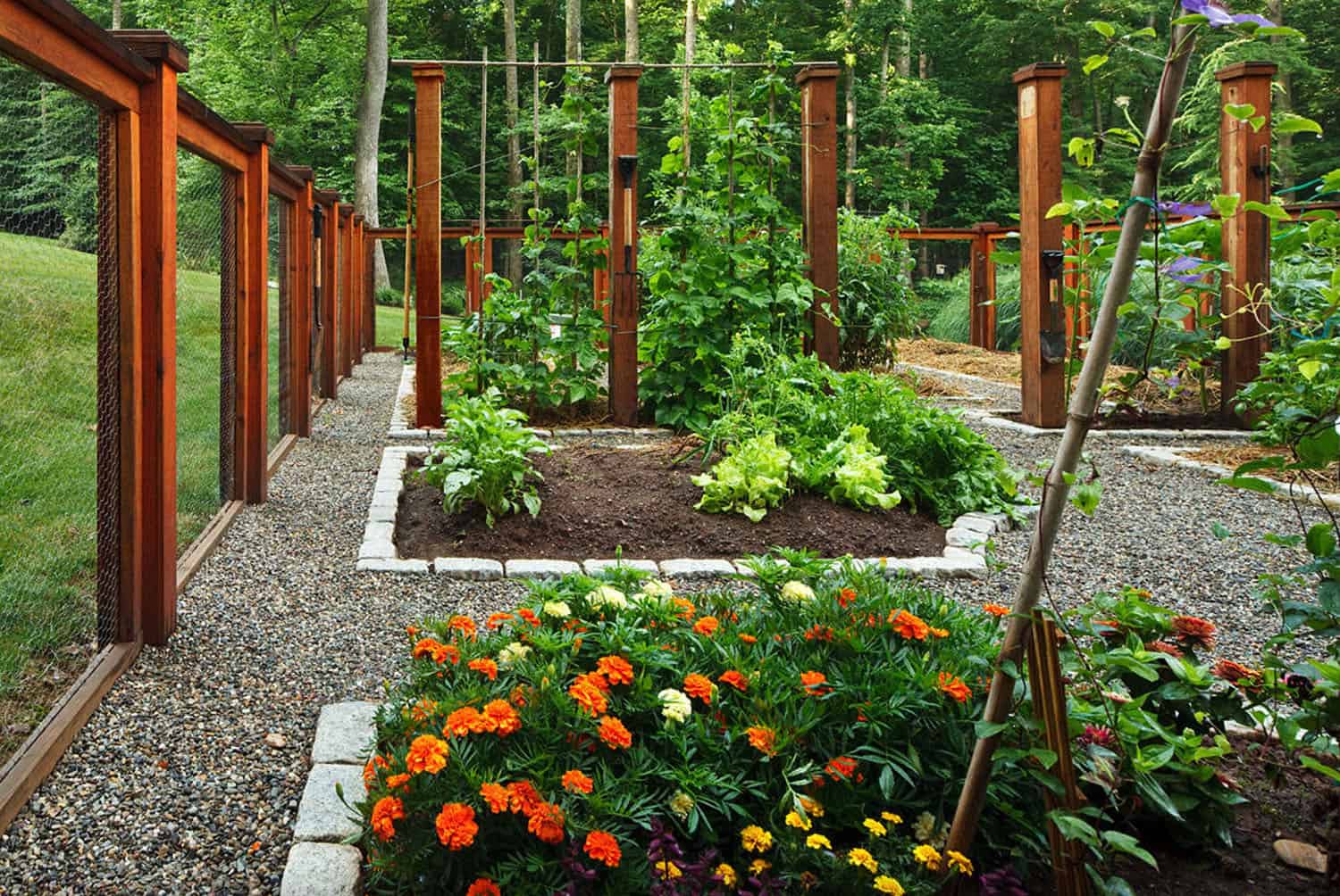 screened-rock-garden