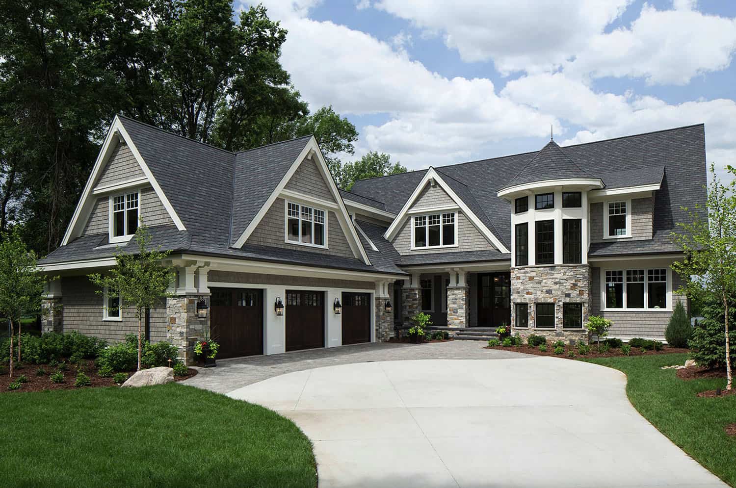transitional-home-exterior