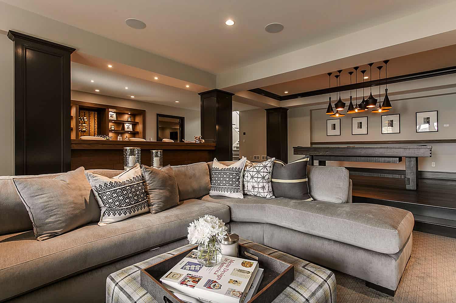 transitional-family-room