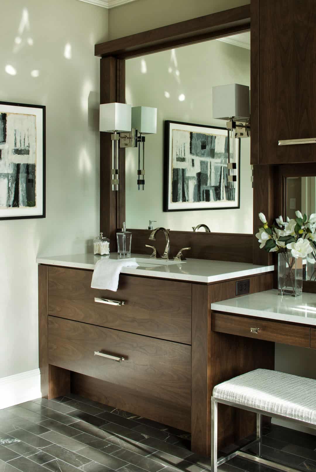 transitional-bathroom