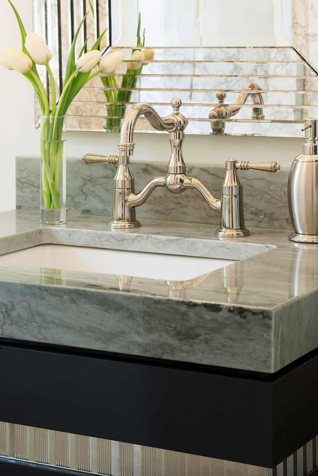transitional-bathroom