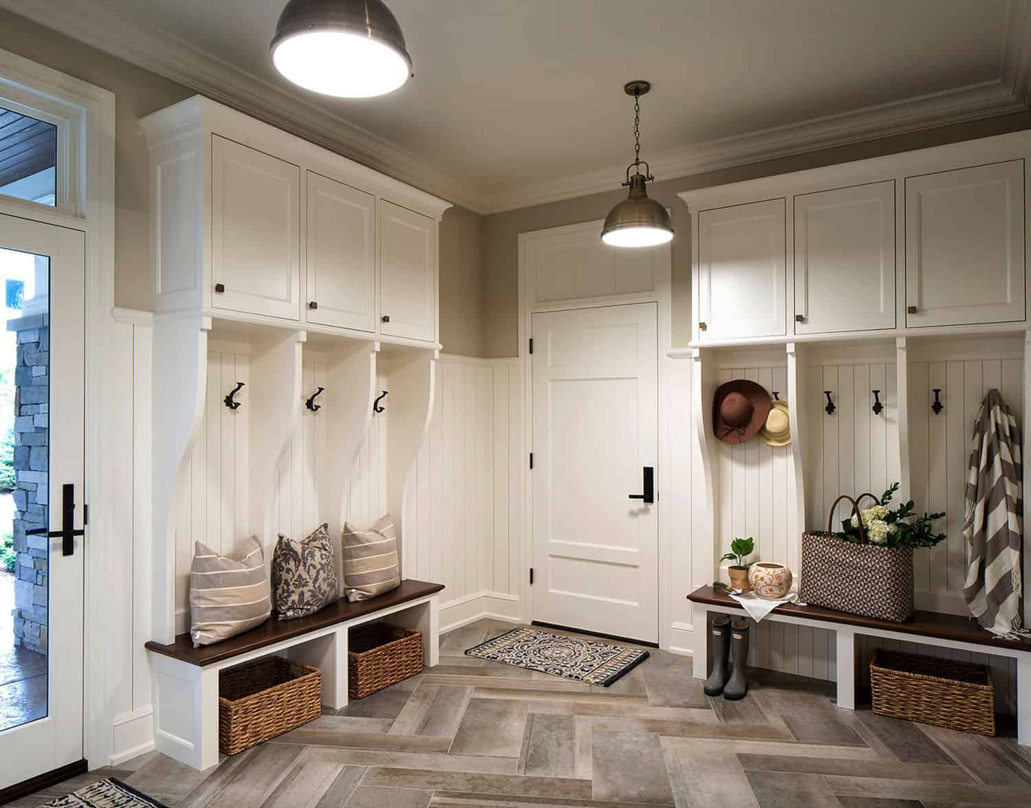 transitional-mudroom-entry