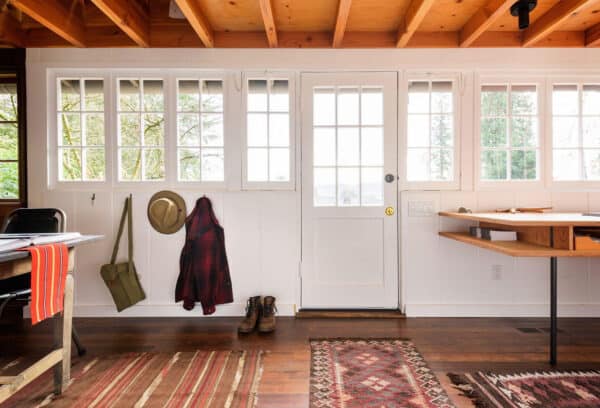 Renovated cabin provides sanctuary for an architect on Bainbridge Island