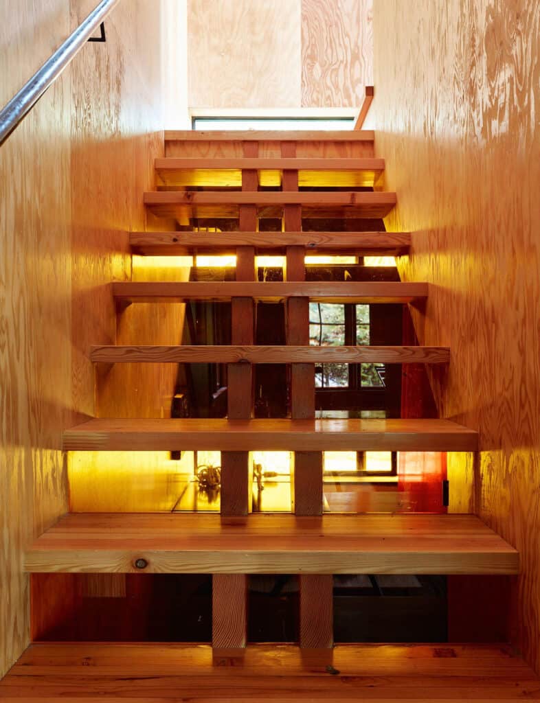 Renovated cabin provides sanctuary for an architect on Bainbridge Island