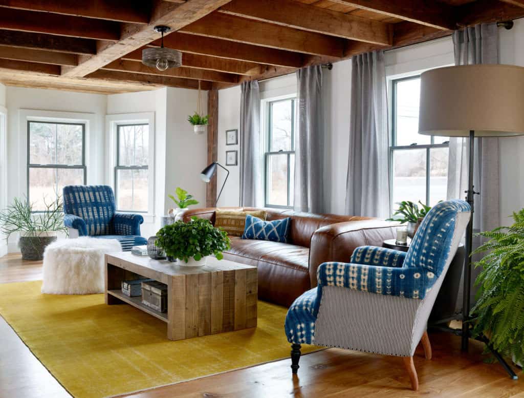 farmhouse-living-room