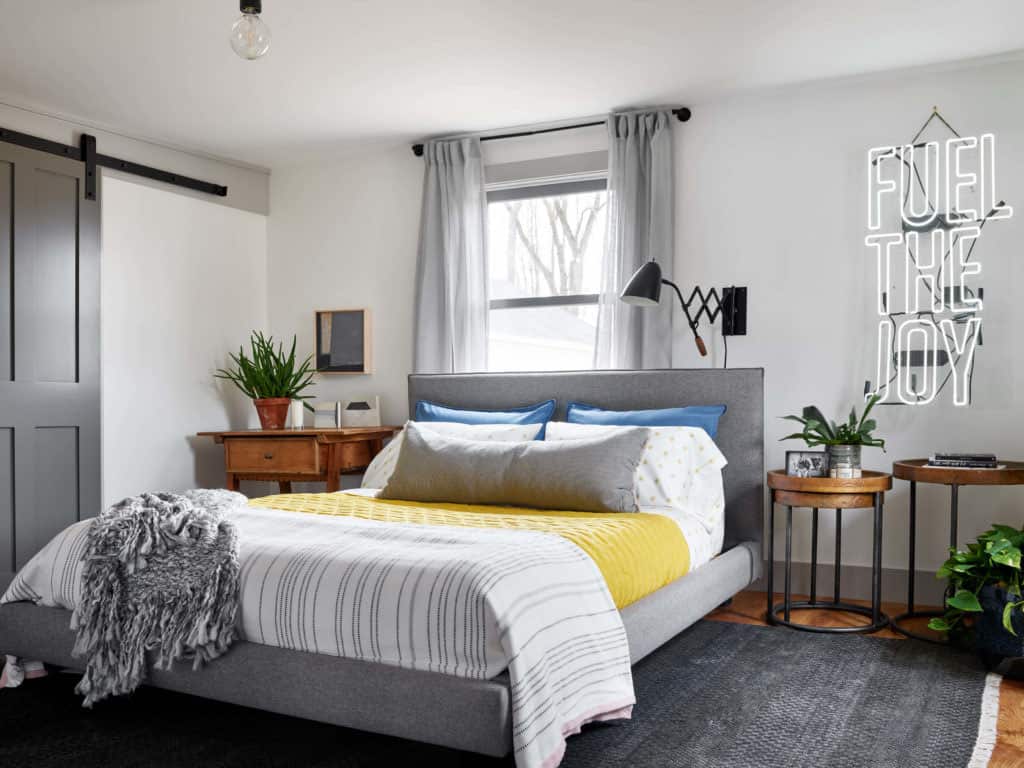 farmhouse-bedroom