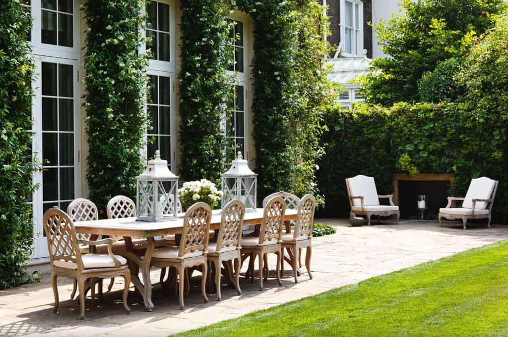 25 Incredible Outdoor Dining Spaces For Entertaining In Style