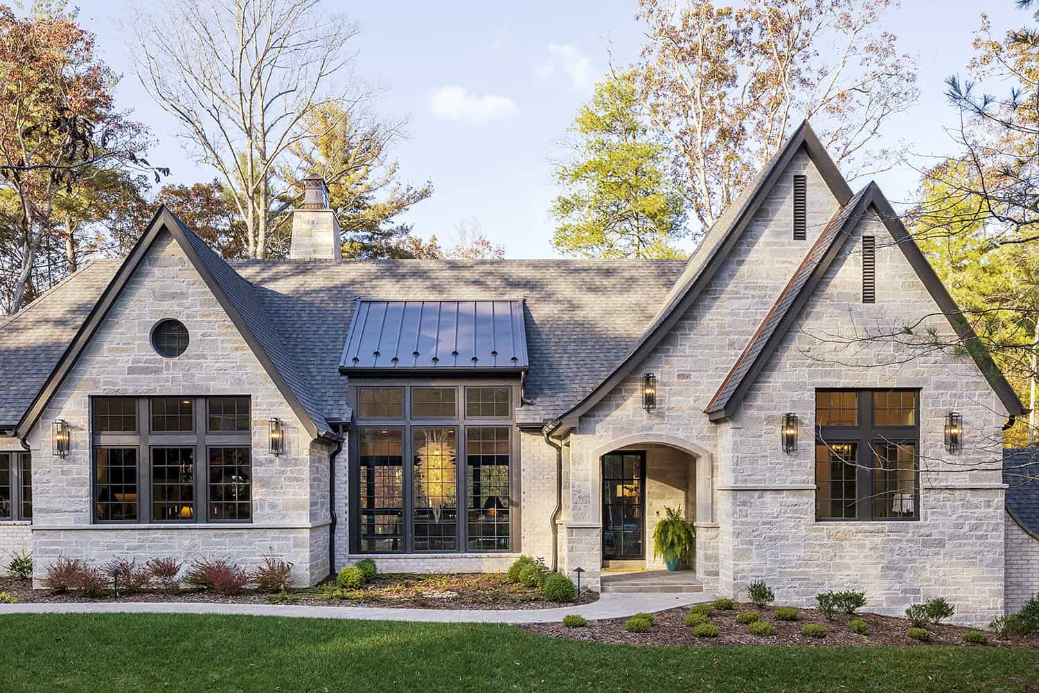 French-contemporary-home-exterior