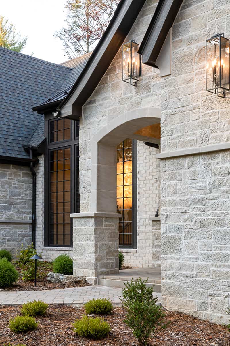 French-contemporary-home-exterior