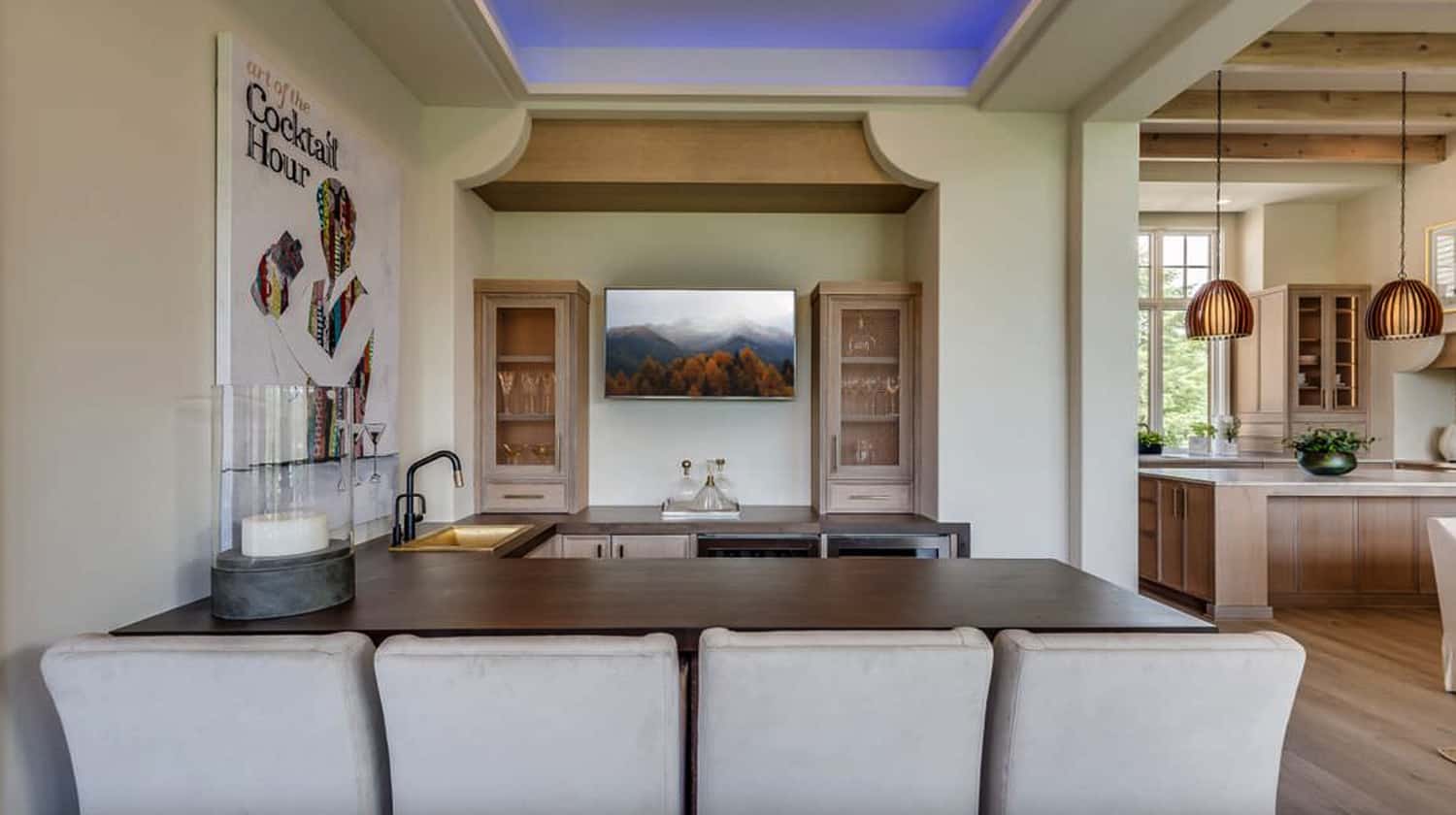 contemporary-home-bar