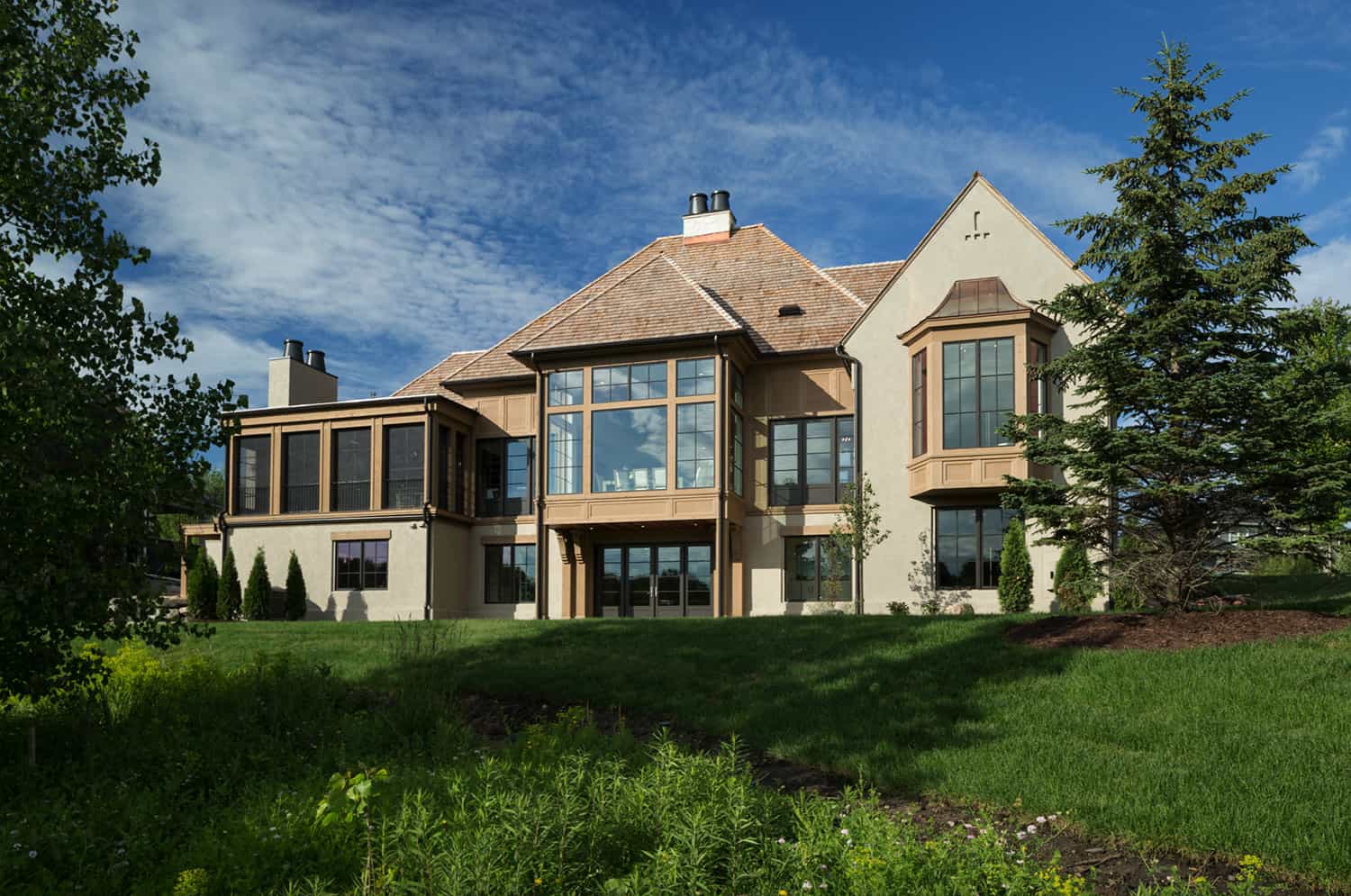 contemporary-home-exterior