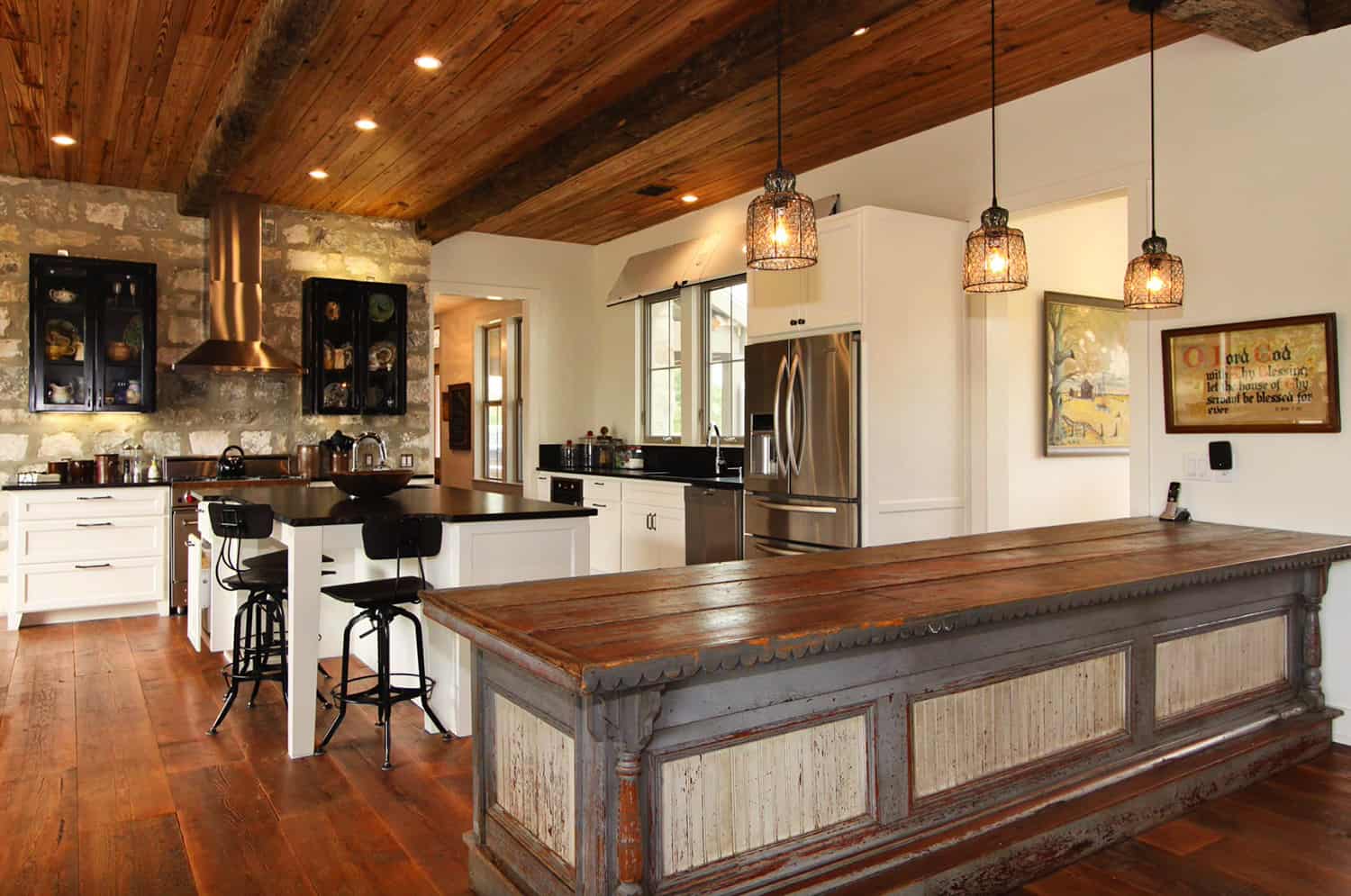 rustic-stone-wall-kitchen