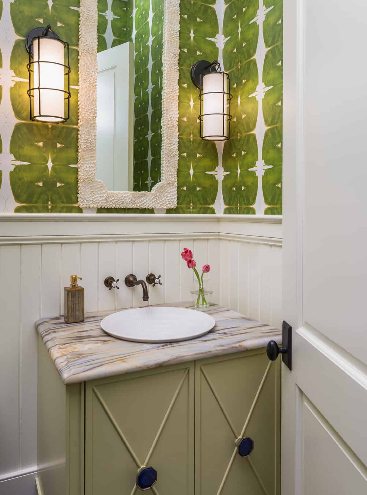 coastal-style-bathroom