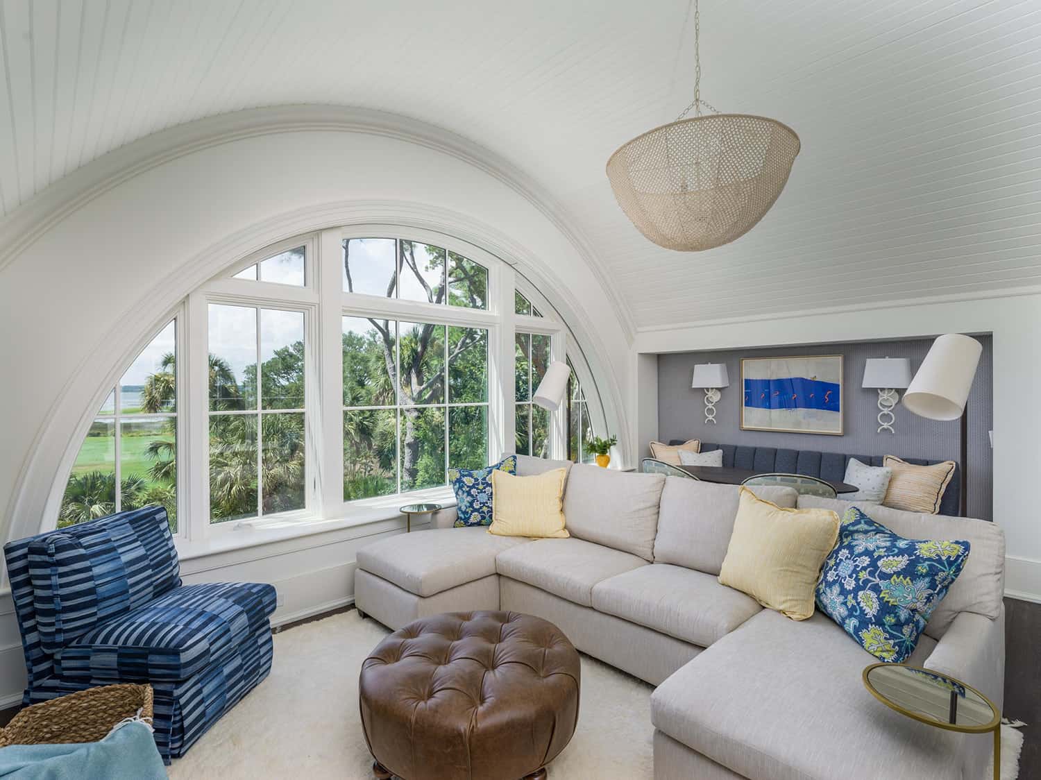 coastal-style-family-room