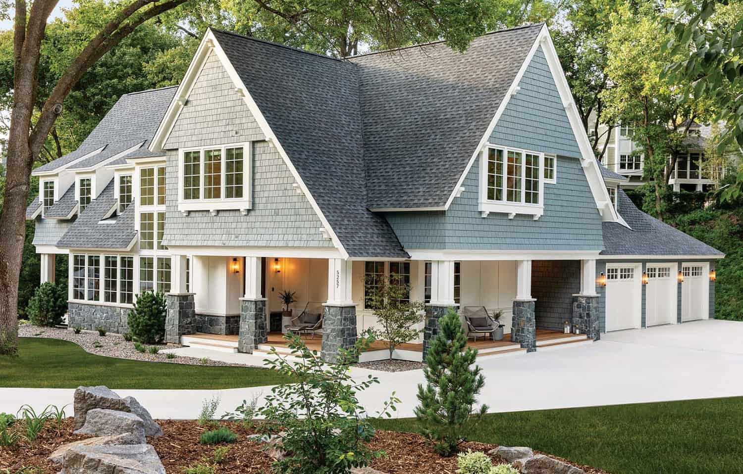 cottage-style-home-exterior