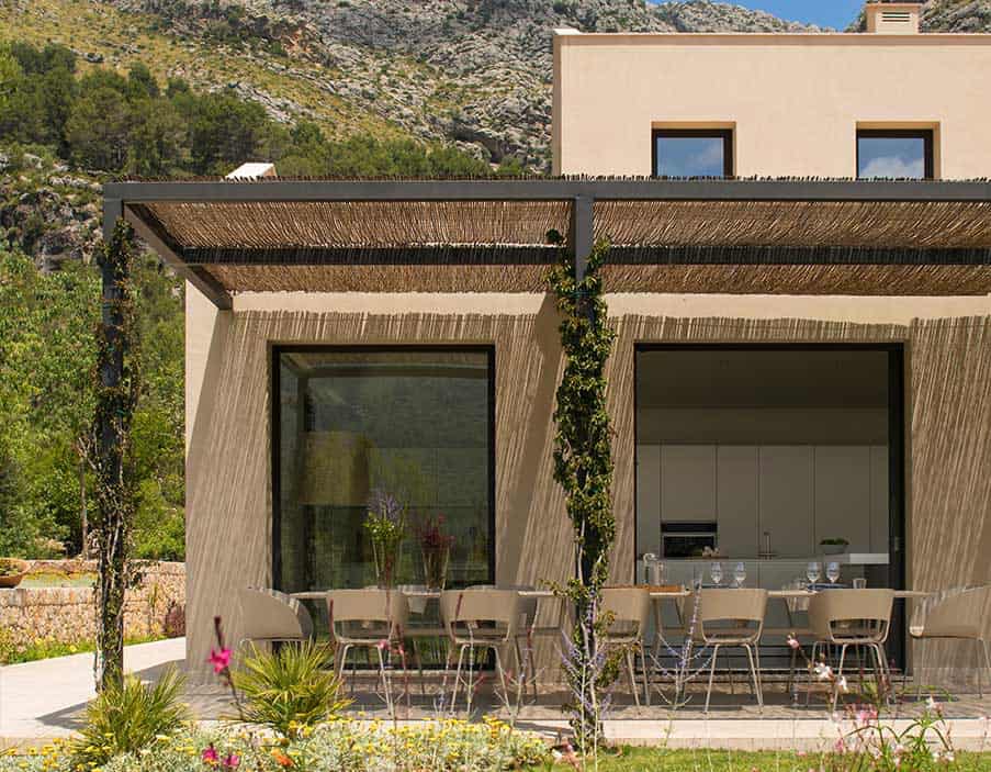 mediterranean-style-home-exterior 