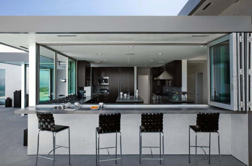 18 Most Spectacular Indoor Outdoor Kitchen Ideas For Summertime Fun