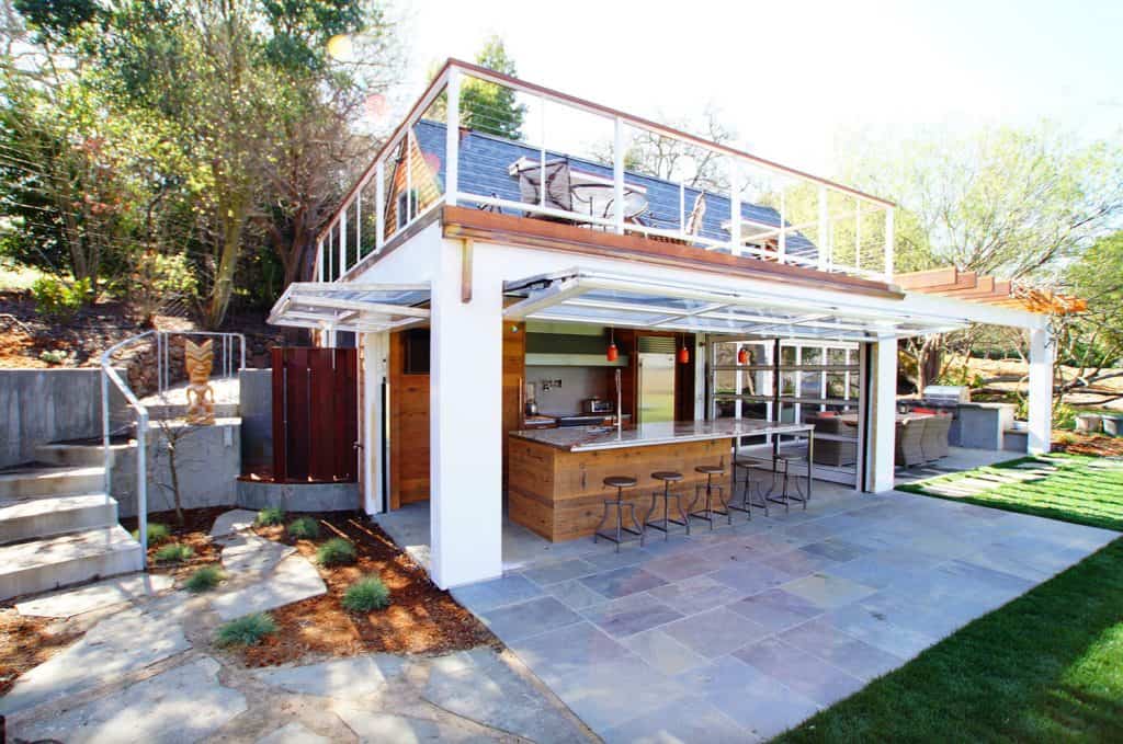 18 Most Spectacular Indoor Outdoor Kitchen Ideas For Summertime Fun