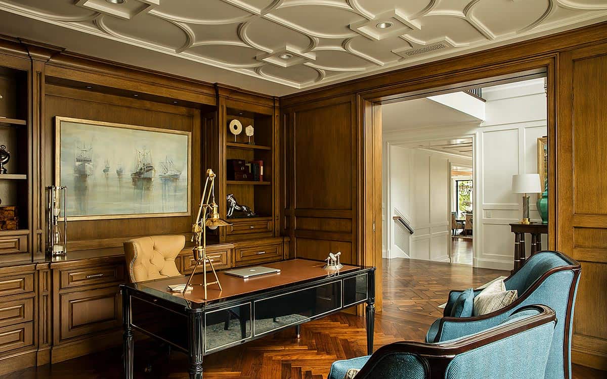 traditional-home-office
