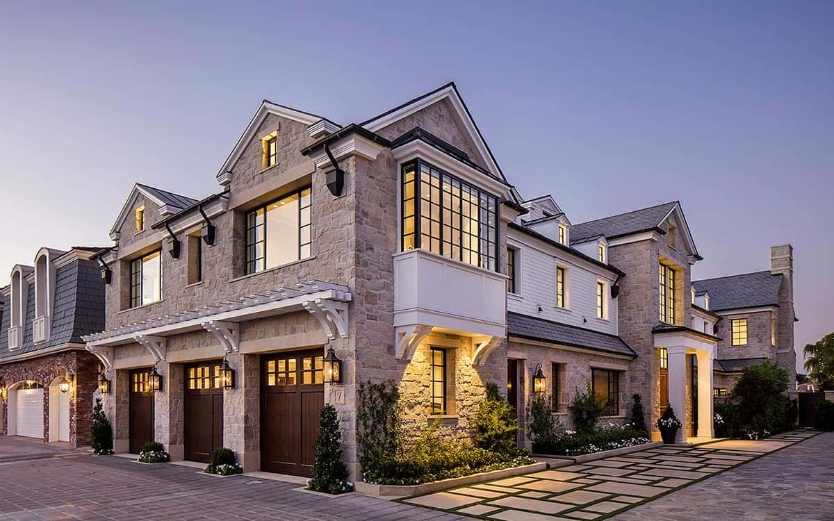 traditional-beach-house-exterior
