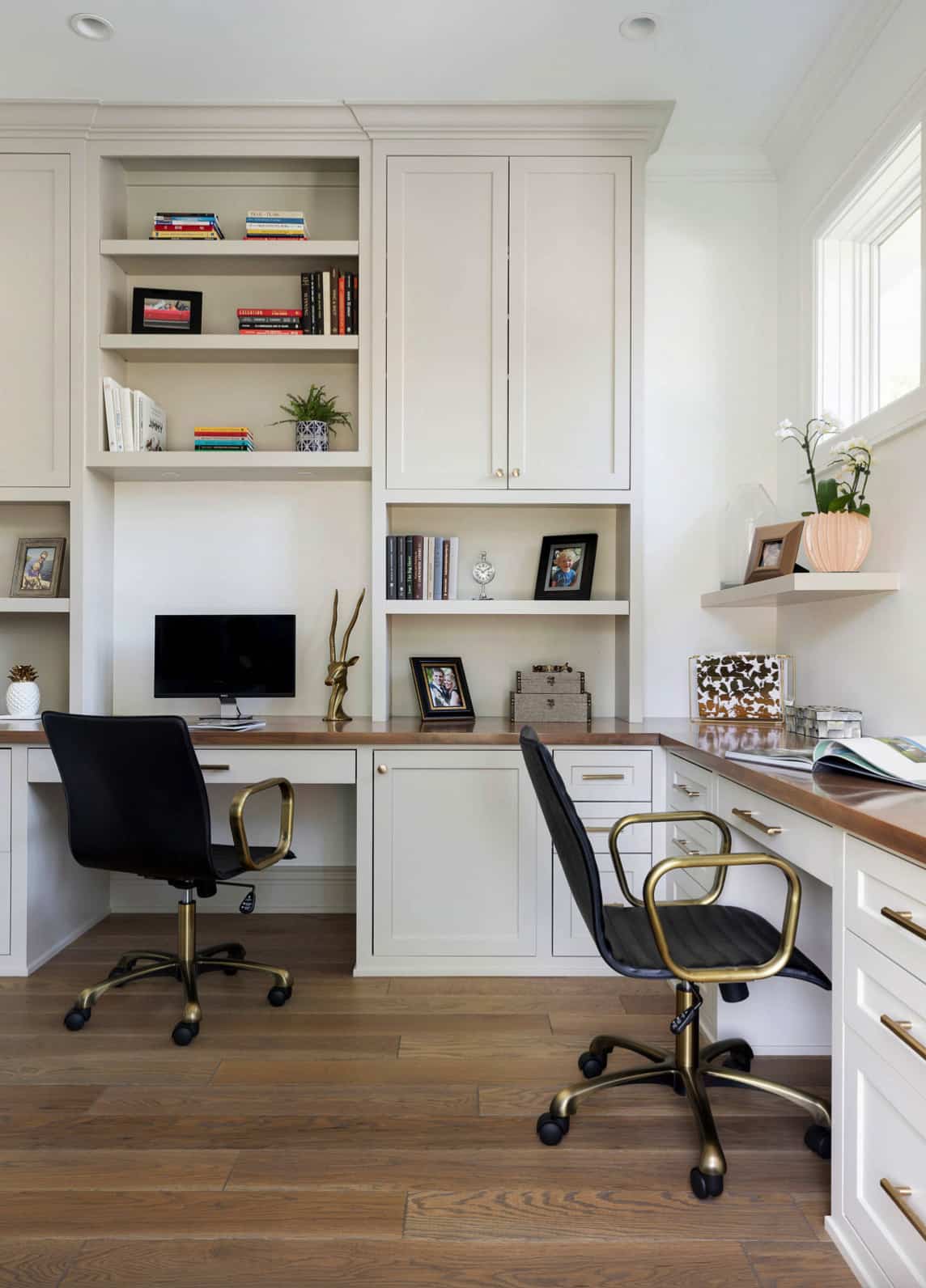 beach-style-home-office